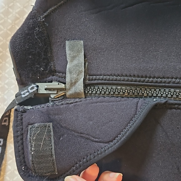 Scubapro Size ML 3mm Full Body Wetsuit - Picture 6 of 7